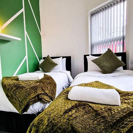 Beautiful Flat On Breck Road Leilighet Liverpool Eksteriør bilde