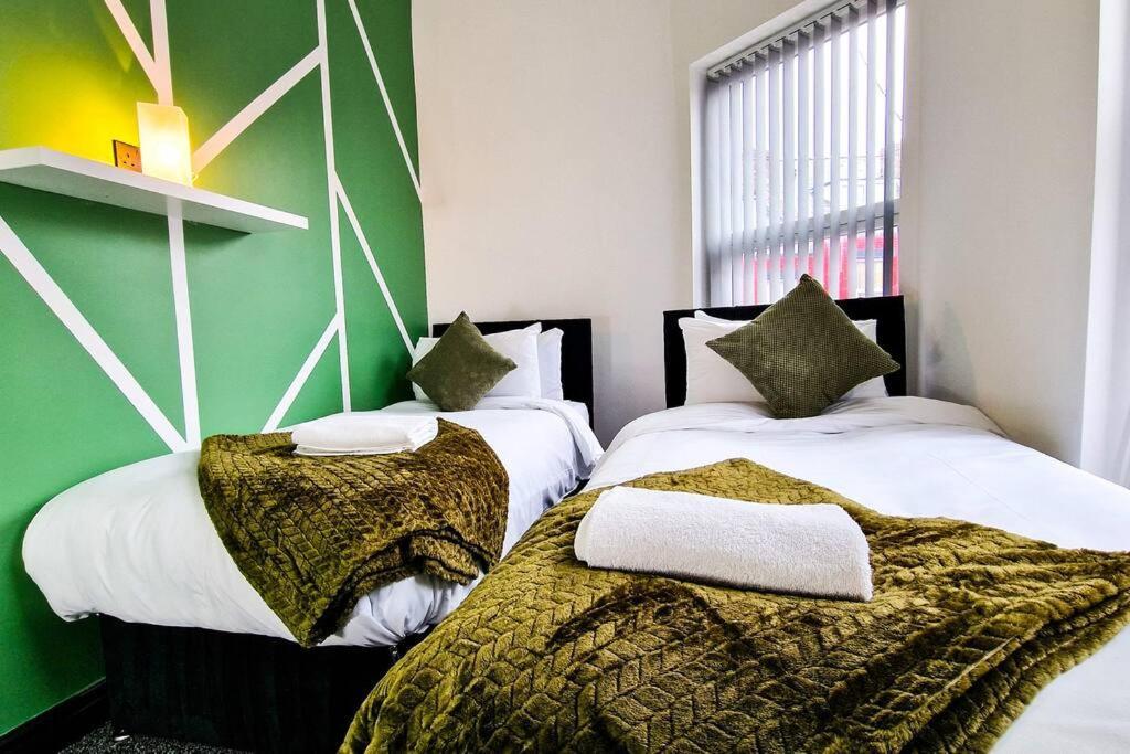 Beautiful Flat On Breck Road Leilighet Liverpool Eksteriør bilde